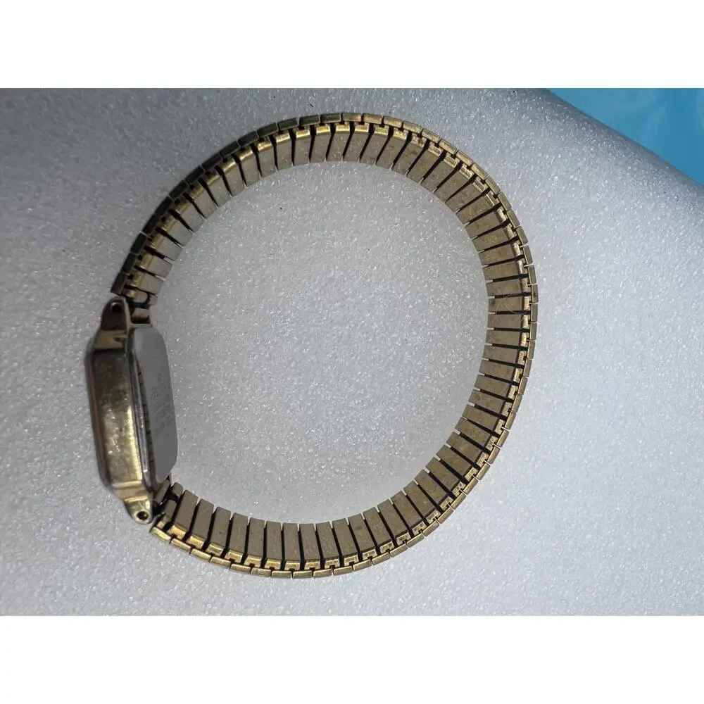 Citizen CQ Watch Women 17mm Black Dial Gold Tone Rectangle 3220-T15642 New Batt